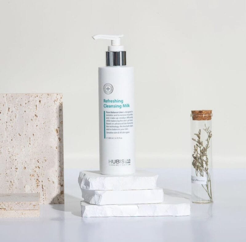 Refreshing Cleansing Milk (200 ml)